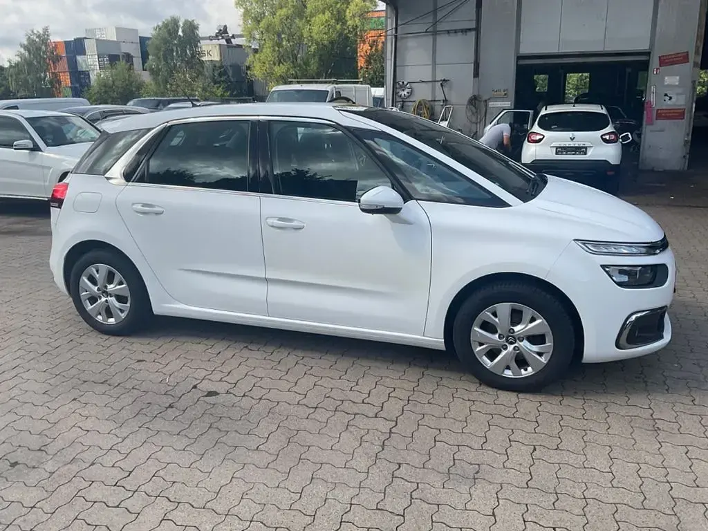Gebraucht Citroën C4 SpaceTourer SELECTION 131 PS (96 kW) 2017 Weiß Van / Kleinbus