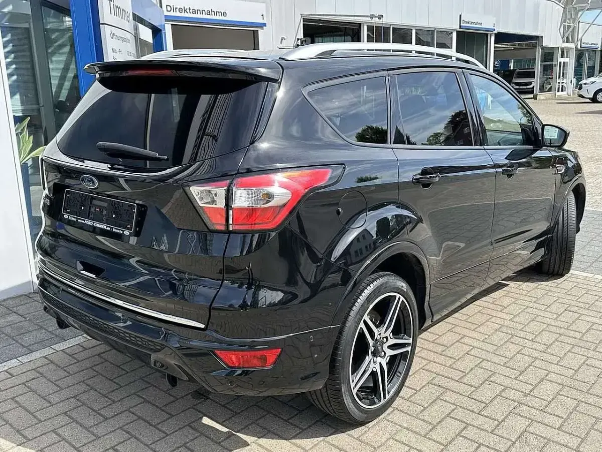 Gebraucht Ford Kuga 150 PS (110 kW) 2019 Iridium schwarzmetallic SUV