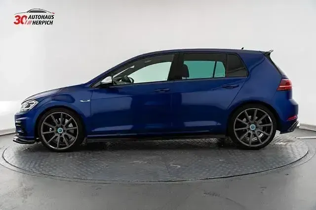 Gebraucht VW Golf VII R 301 PS (221 kW) 2019 Blau Limousine