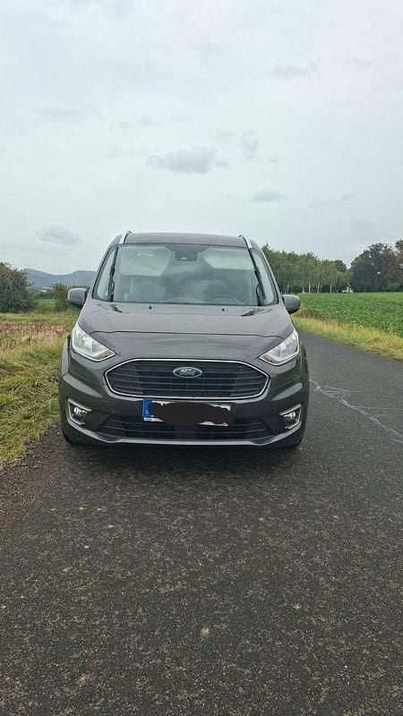 Grau Gebraucht 2019 Ford Tourneo Connect Titanium Van / Kleinbus | 14.000 € (Superpreis) - Bild 1/4