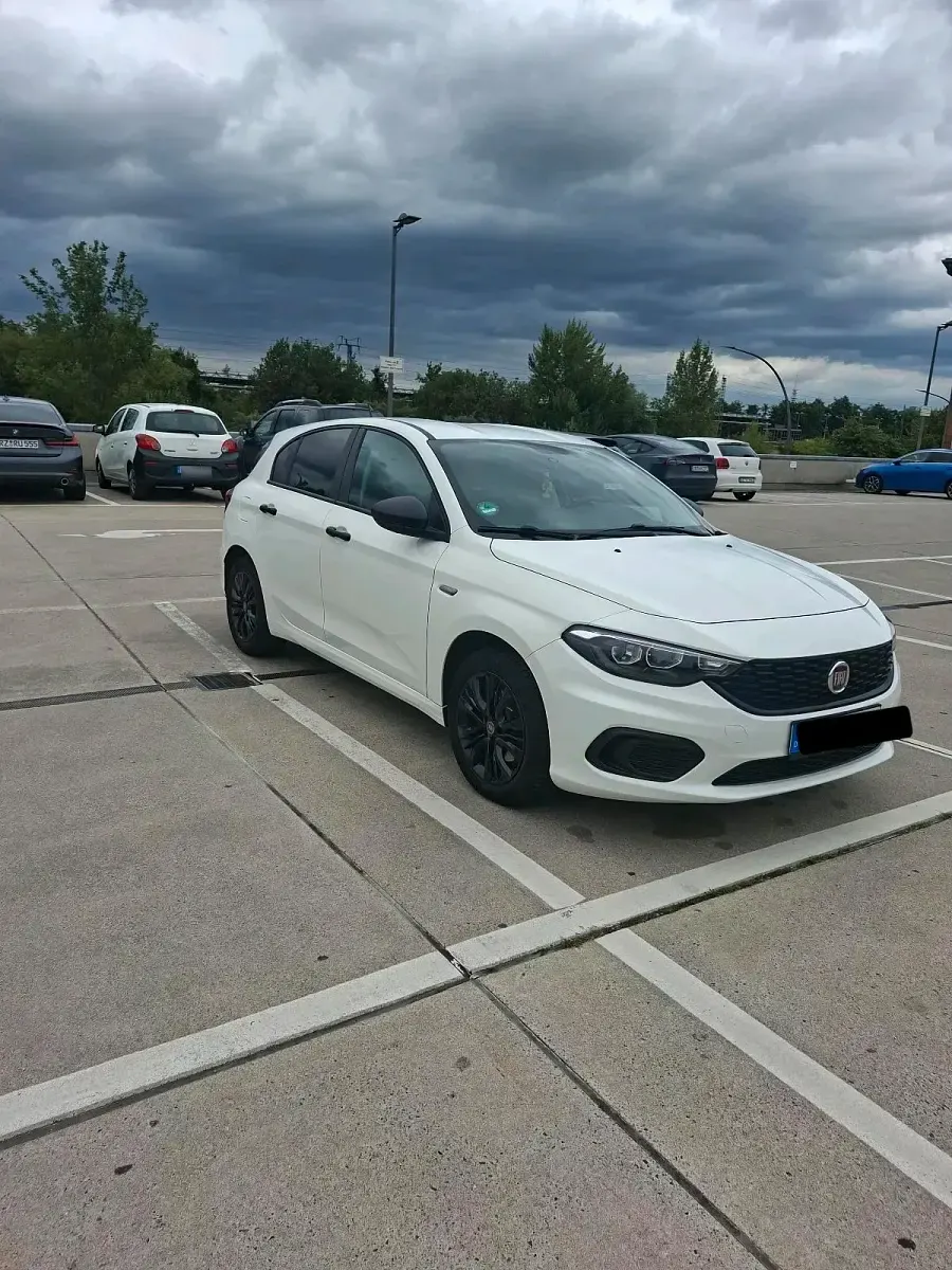 Gebraucht Fiat Tipo Street 95 PS (69 kW) 2019 Weiß Limousine