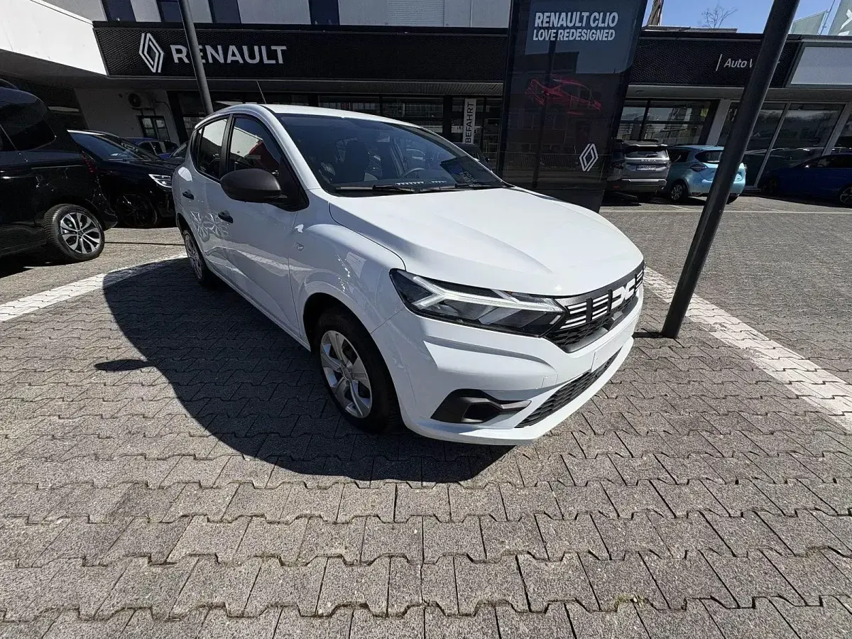 Gebraucht Dacia Sandero Essentiel 91 PS (66 kW) 2024 Weiß Limousine