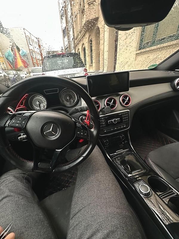 Gebraucht Mercedes CLA200 AMG line 156 PS (114 kW) 2013 Silber Coupé