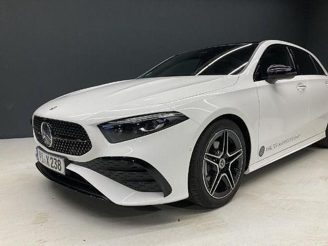 Gebraucht Mercedes A200 AMG line 163 PS (119 kW) 2024