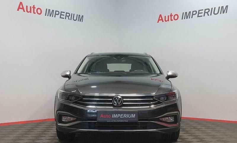 Gebraucht VW Passat Alltrack 200 PS (147 kW) 2022 Grau Kombi
