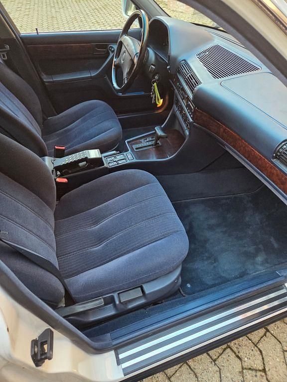 Gebraucht BMW 730 188 PS (138 kW) 1991 Weiß Limousine