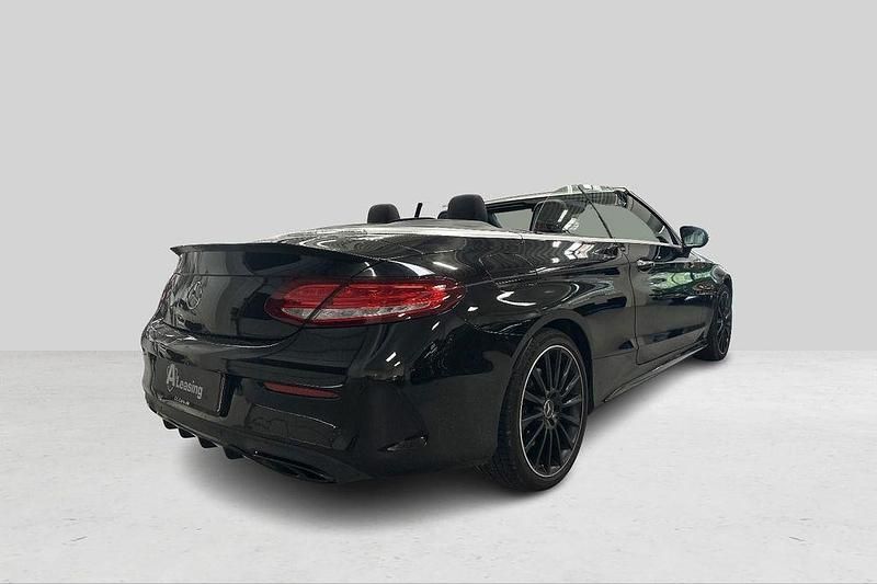 Gebraucht Mercedes C43 AMG AMG 367 PS (269 kW) 2017 Schwarz Cabrio