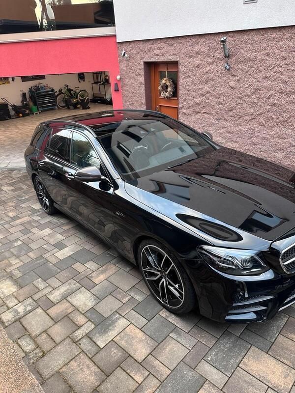 Schwarz Gebraucht 2019 Mercedes E53 AMG AMG Kombi | 40.500 € (Superpreis) - Bild 1/4