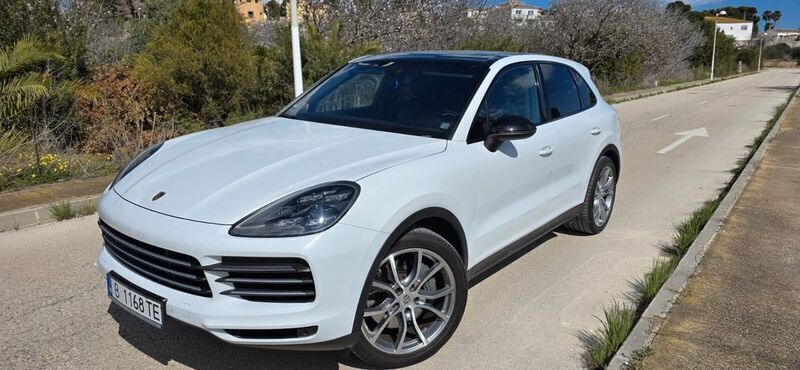 Weiß Gebraucht 2018 Porsche Cayenne S SUV | 59.900 € (Guter Preis) - Bild 1/4