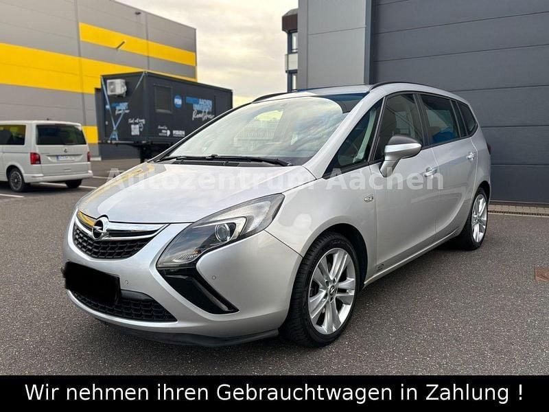 Silber Gebraucht 2016 Opel Zafira Kombi | 8.990 € (Fairer Preis) - Bild 1/4