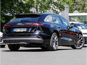 Gebraucht Audi A6 Ambiente 204 PS (150 kW) 2025 Schwarz (mythosschwarz metallic) Kombi