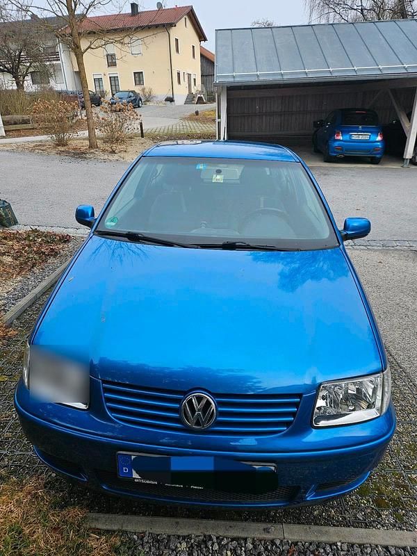 Gebraucht VW Polo 60 PS (44 kW) 2001 Blau Kleinwagen