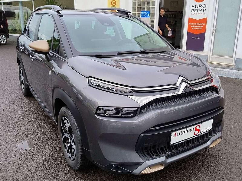 Platinumgrau Gebraucht 2023 Citroën C3 Aircross PureTech SUV | 16.300 € (Fairer Preis) - Bild 1/4