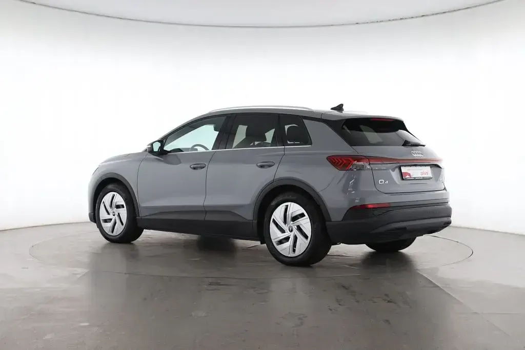 Gebraucht Audi Q4 e-tron Comfort 210 kW (286 PS) 2024 Kieselgrau SUV