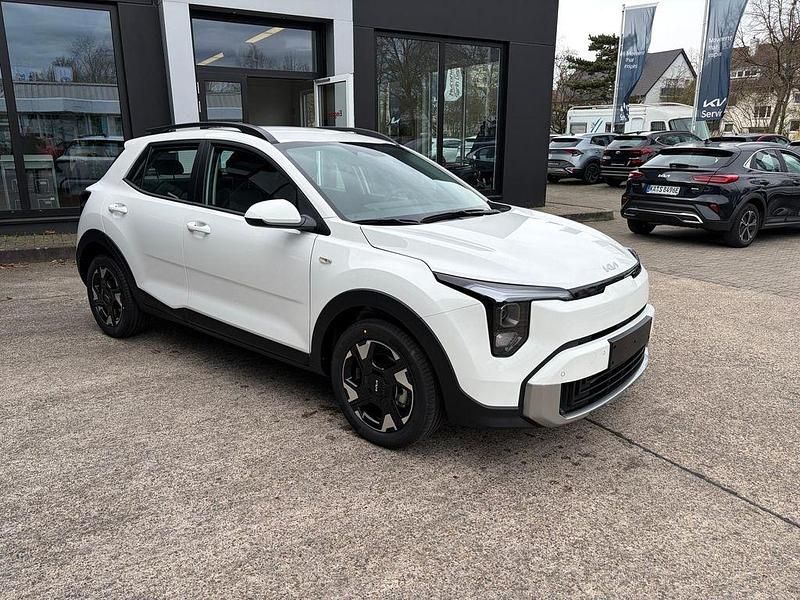 Neu Kia Stonic 101 PS (74 kW) 2026 Rot SUV