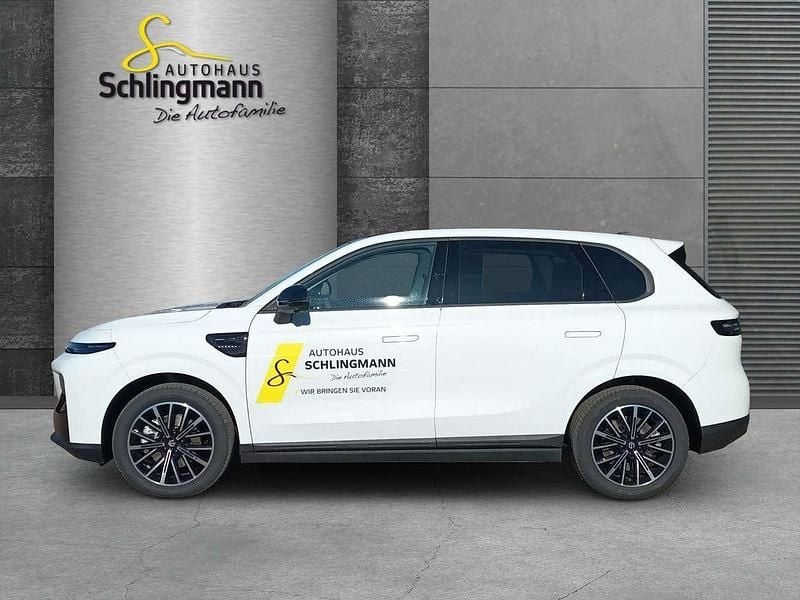 Neu Leapmotor B10 160 kW (218 PS) 2026 Light white SUV