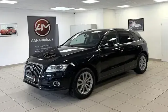 Second-hand Audi Q5 Comfort 190 CP (139 kW) 2017 Negru SUV