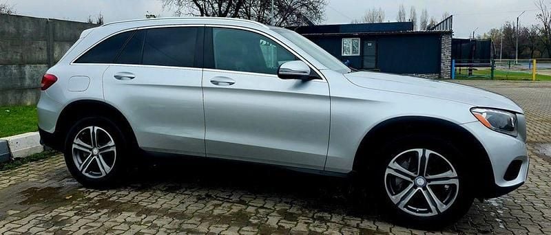 Gebraucht Mercedes GLC300 245 PS (180 kW) 2016 Grau SUV