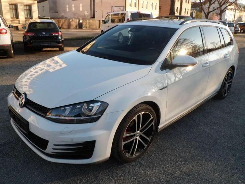 Second-hand VW Golf VII GTD 184 CP (135 kW) 2016 Alb Break