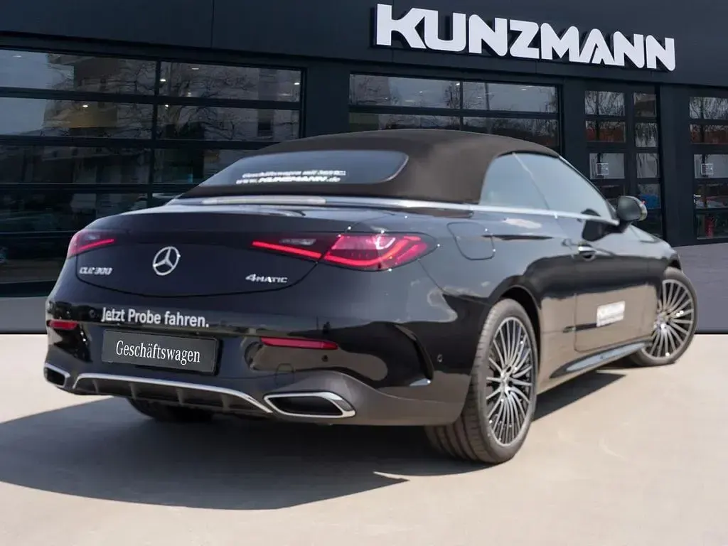 Gebraucht Mercedes CLE300 AMG 258 PS (189 kW) 2026 Obsidianschwarz metallic Cabrio