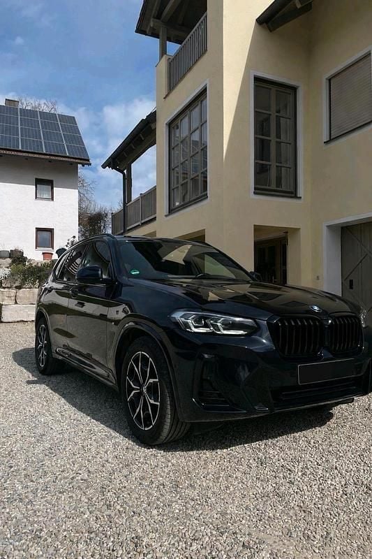 Gebraucht BMW X3 M Sport 190 PS (139 kW) 2022 Schwarz SUV
