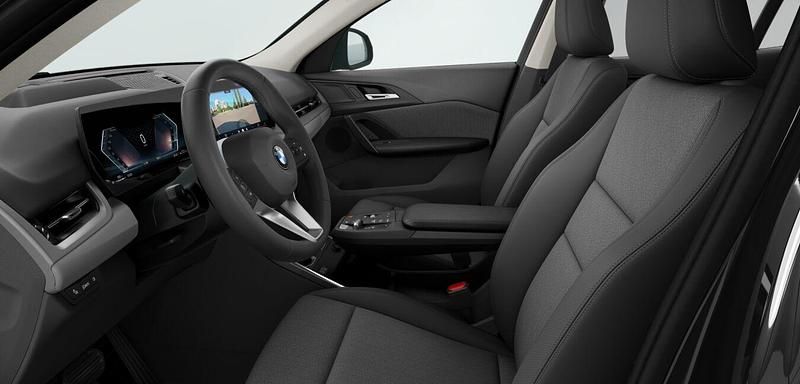 Gebraucht BMW X2 Shadowline 163 PS (119 kW) 2025 Schwarz SUV