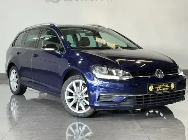 Gebraucht VW Golf VII IQ Drive 116 PS (85 kW) 2019 Blau Limousine