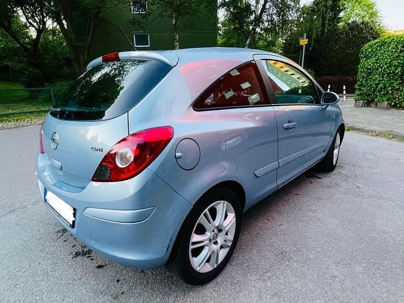 Blau Gebraucht 2009 Opel Corsa Kleinwagen | 1.050 € (Superpreis) - Bild 1/4