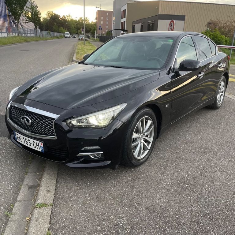 Schwarz Gebraucht 2017 Infiniti Q50 Limousine | 9.000 € (Superpreis) - Bild 1/2