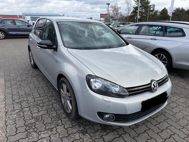Gebraucht VW Golf VII Match 86 PS (63 kW) 2012 Gold Limousine