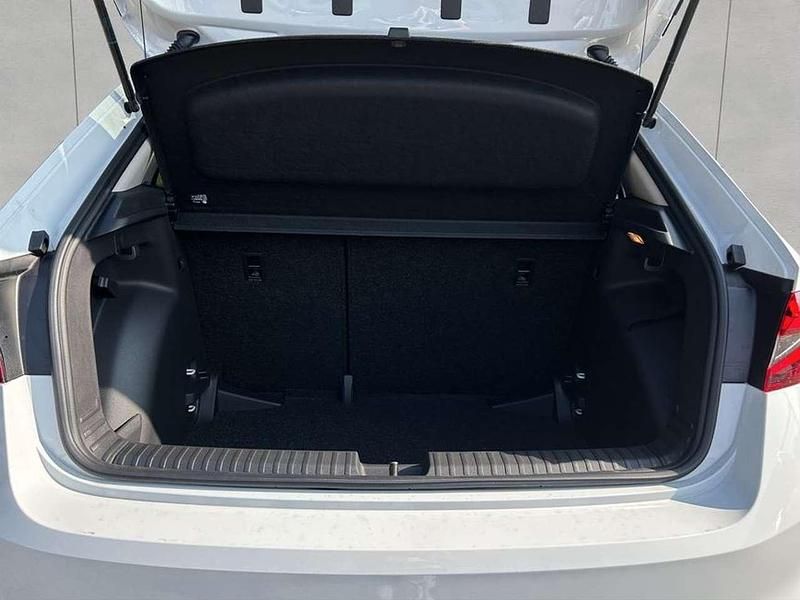 Gebraucht Skoda Fabia Selection 95 PS (69 kW) 2025 Weiß Kleinwagen