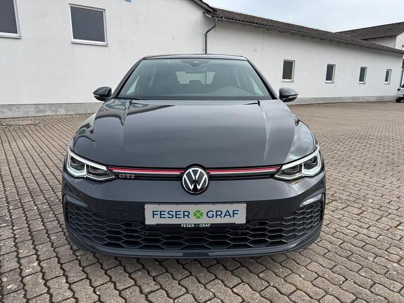 Gebraucht VW Golf VIII GTI 245 PS (180 kW) 2024 Uranograu Limousine