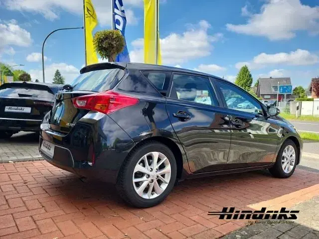 Gebraucht Toyota Auris Cool 99 PS (72 kW) 2014 Schwarz Limousine
