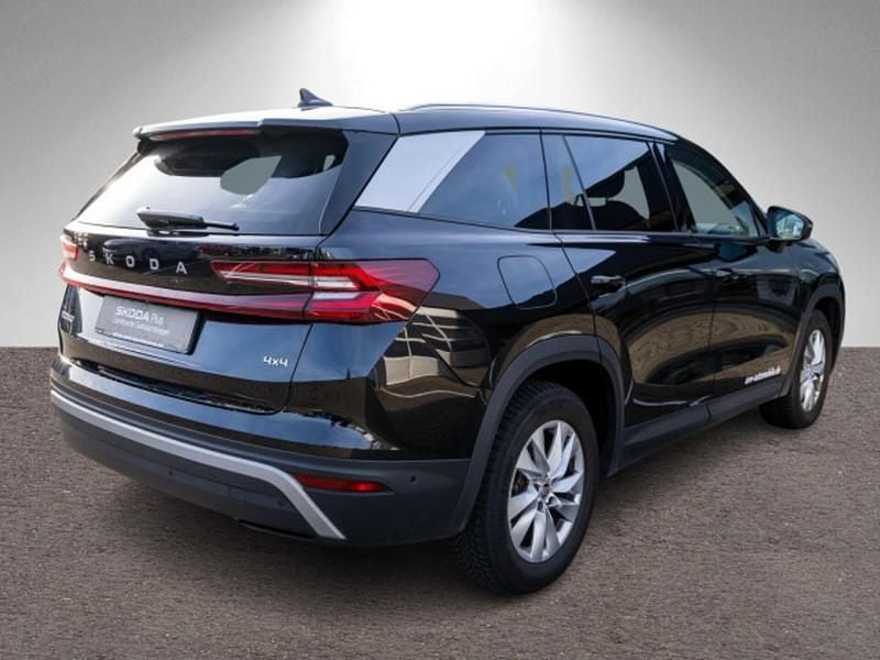 Gebraucht Skoda Kodiaq Selection 193 PS (141 kW) 2024 Schwarzmagic perleffekt SUV