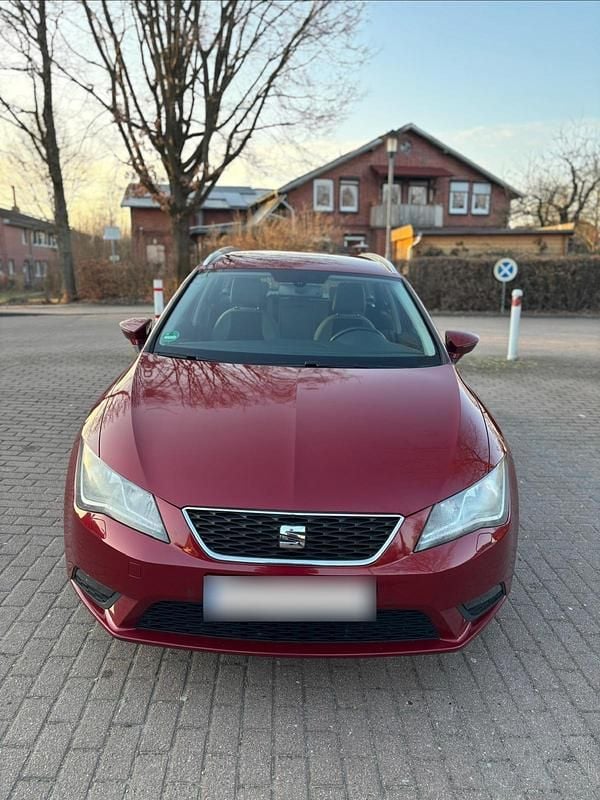 Gebraucht Seat Leon ST 105 PS (77 kW) 2014 Rot Kombi