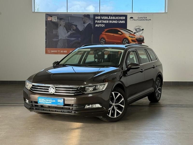 Schwarz Gebraucht 2016 VW Passat Comfortline Kombi | 18.390 € (Fairer Preis) - Bild 1/3