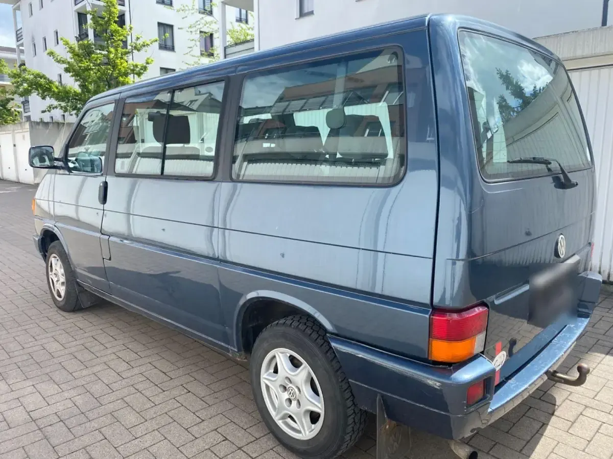 Gebraucht VW T4 116 PS (85 kW) 1994 Blau Van