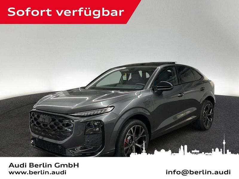 Grau Neu 2025 Audi Q3 Sportback Sport SUV | 74.670 € - Bild 1/4