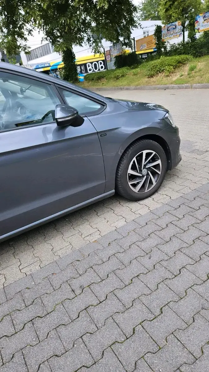 Gebraucht VW Golf VII 150 PS (110 kW) 2018 Grau Kleinwagen