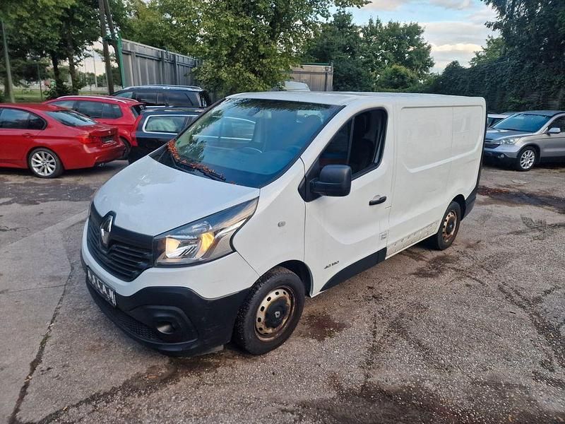 Gebraucht 2016 Renault Trafic Komfort Van | 6.888 € (Guter Preis) - Bild 1/4