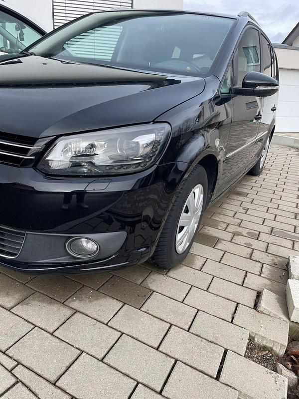 Gebraucht VW Touran Highline 140 PS (102 kW) 2010 Schwarz Van / Kleinbus