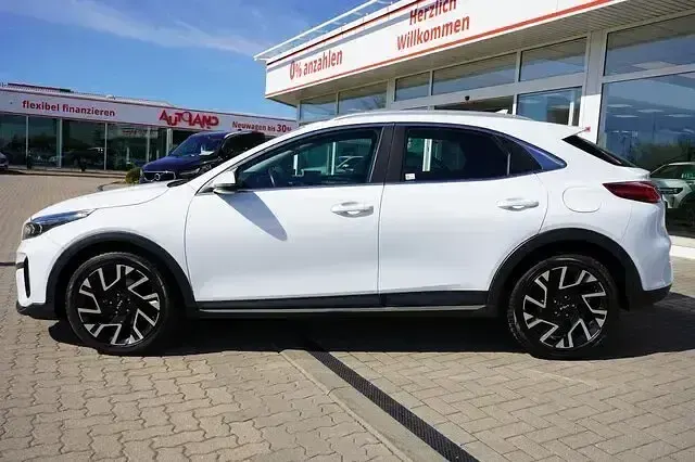Gebraucht Kia XCeed 160 PS (117 kW) 2023 Carraraweiss SUV