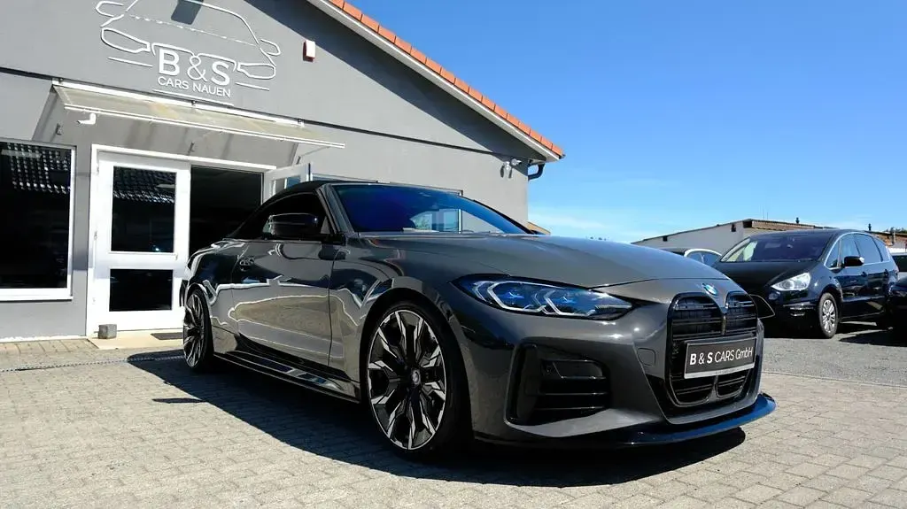 Gebraucht BMW M440 M Performance 374 PS (275 kW) 2021 Grau Cabrio