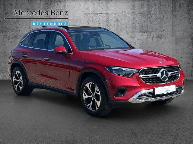 Gebraucht Mercedes GLC300e 313 PS (230 kW) 2024 SUV