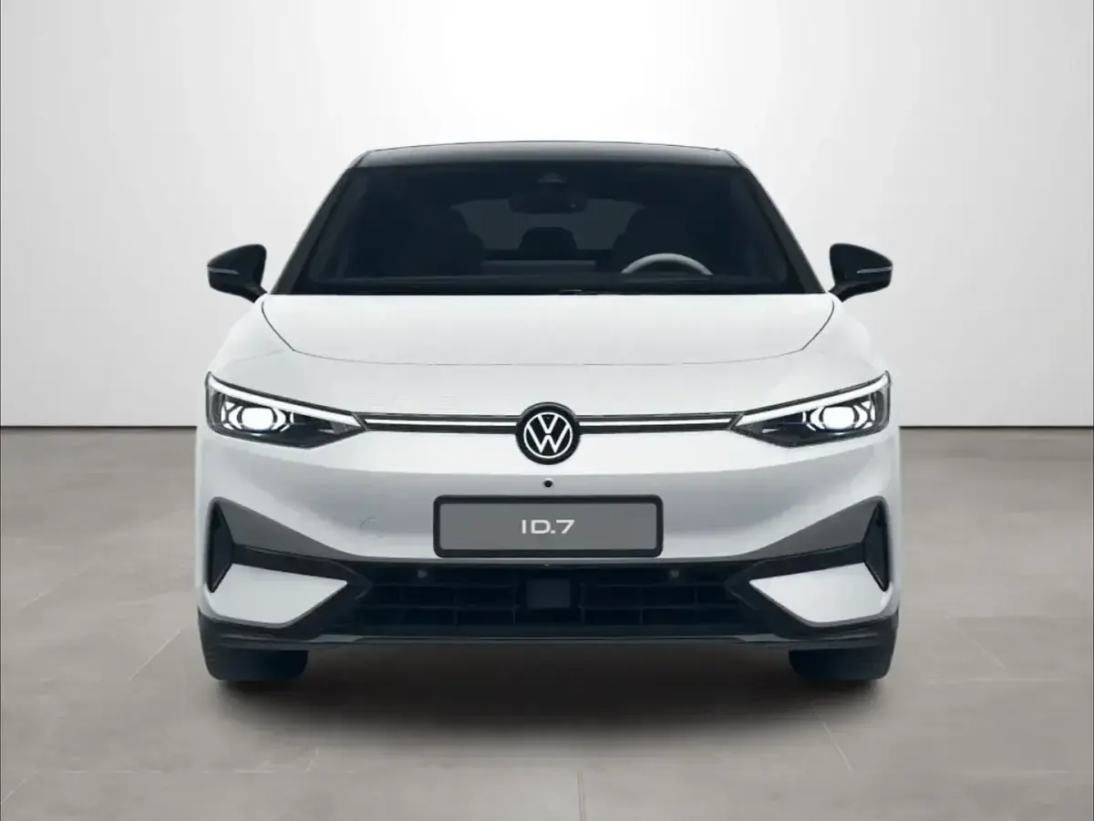 Gebraucht VW ID.7 Pro 210 kW (286 PS) 2025 Gletscherweiß metallic Limousine