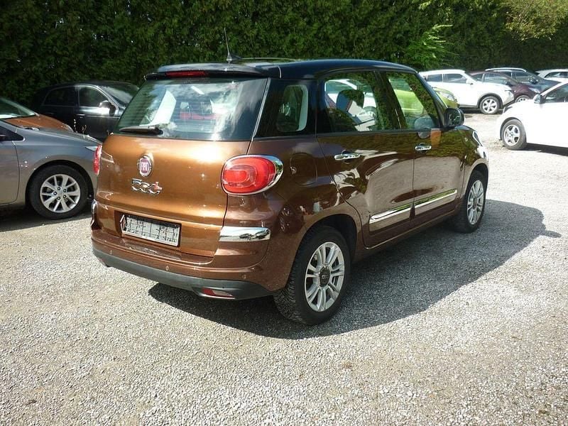 Gebraucht Fiat 500L Lounge 120 PS (88 kW) 2018 Braun Van / Kleinbus