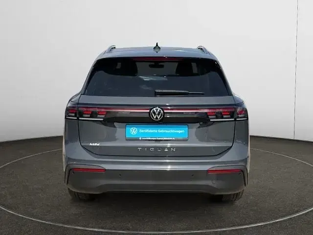 Gebraucht VW Tiguan Goal 150 PS (110 kW) 2025 Grau SUV