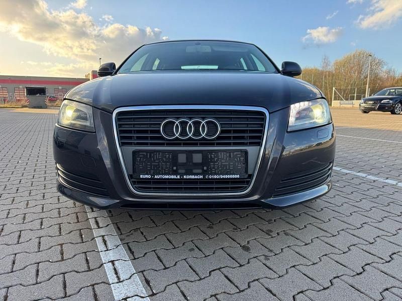 Gebraucht Audi A3 Ambiente 125 PS (91 kW) 2009 Grau Kleinwagen