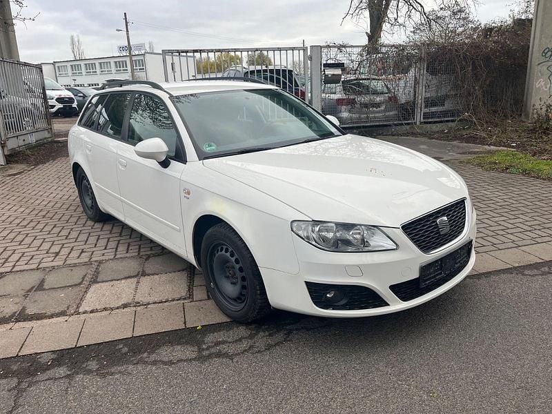 Gebraucht Seat Exeo Reference 120 PS (88 kW) 2012 Weiß Kombi