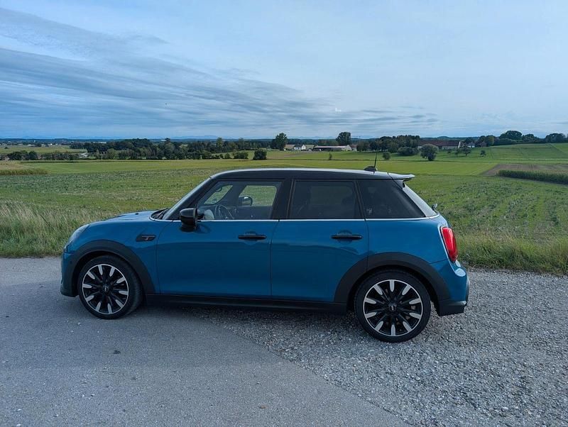 Gebraucht Mini Cooper S 178 PS (130 kW) 2021 Blau Kleinwagen